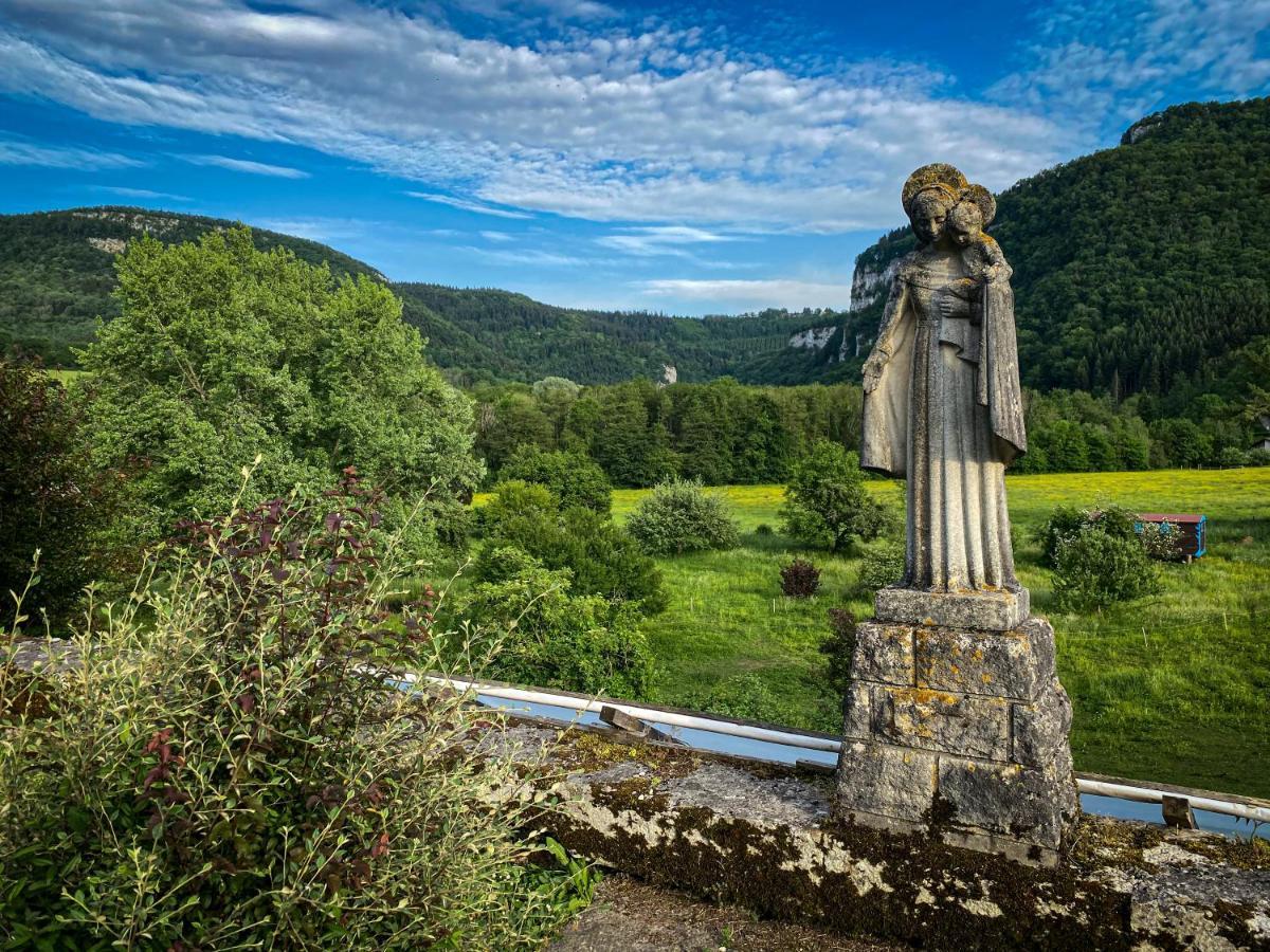 Nans-sous-Sainte-Anne Lisons Des Sources 빌라 외부 사진